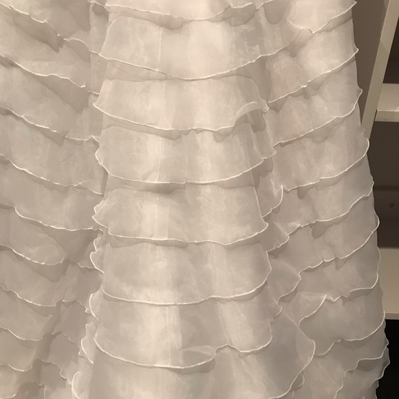 New - Sample wedding gown never worn - Picture 7 of 8